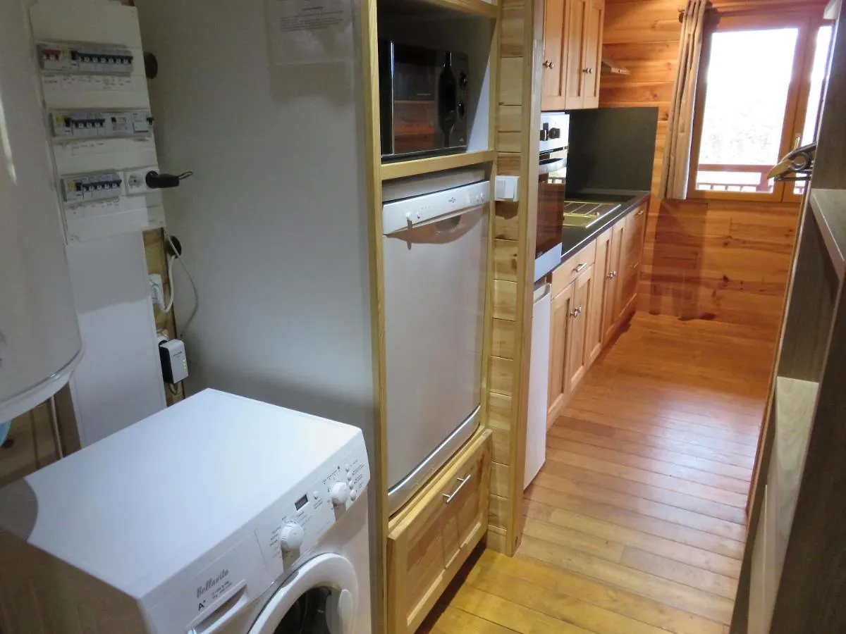 Les Mathieux La Cabane Du Parc Bongheat 0*,