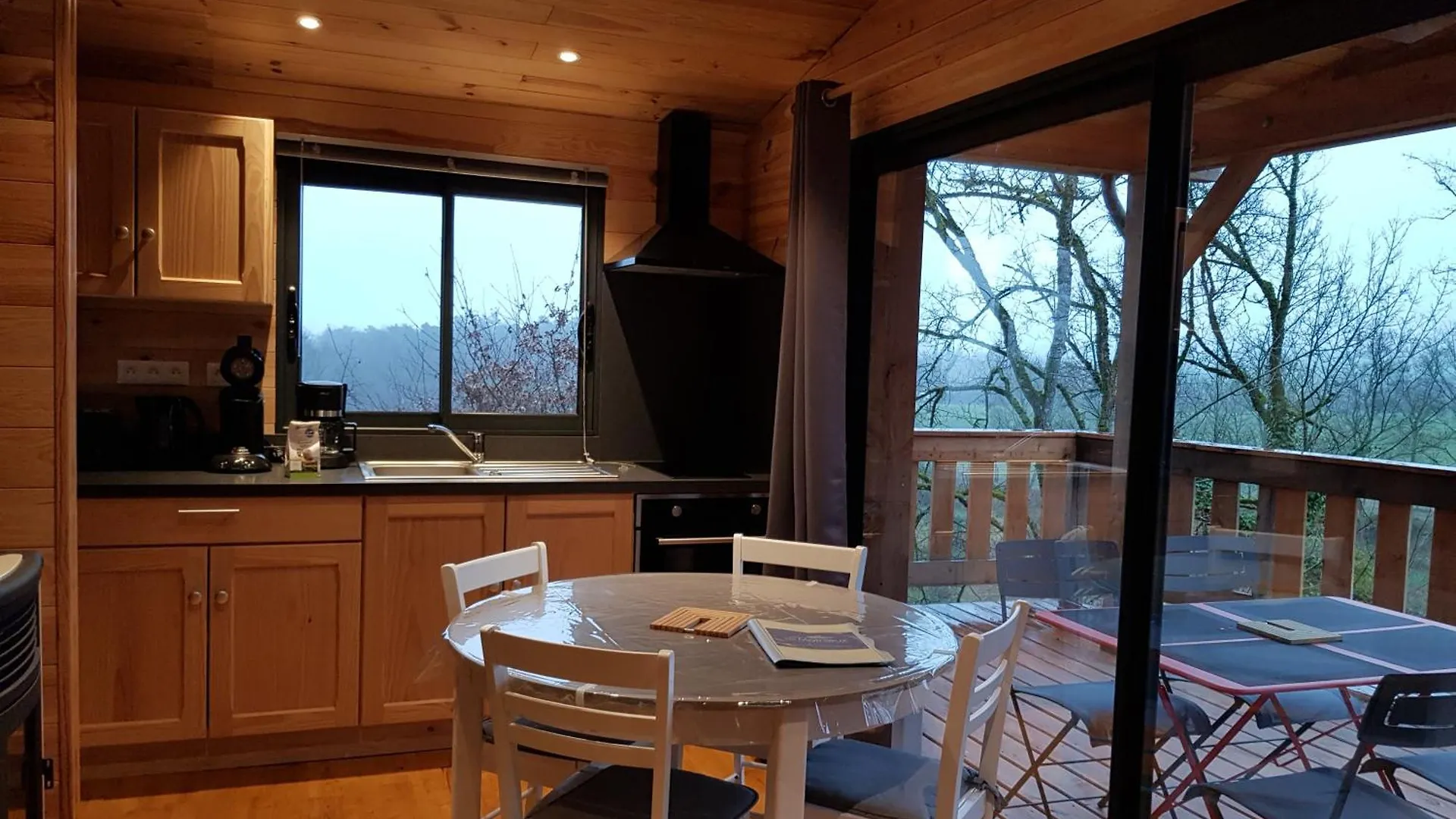 Les Mathieux La Cabane Du Parc Bongheat Chalet